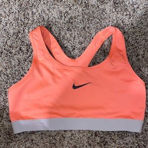Nike Dri-Fit Sports Bra | Medium | Pink